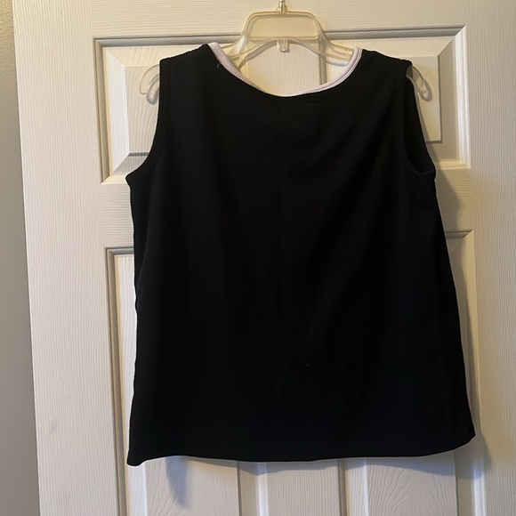 Bobbie Brooks Black Tank Top - Picture 3 of 3